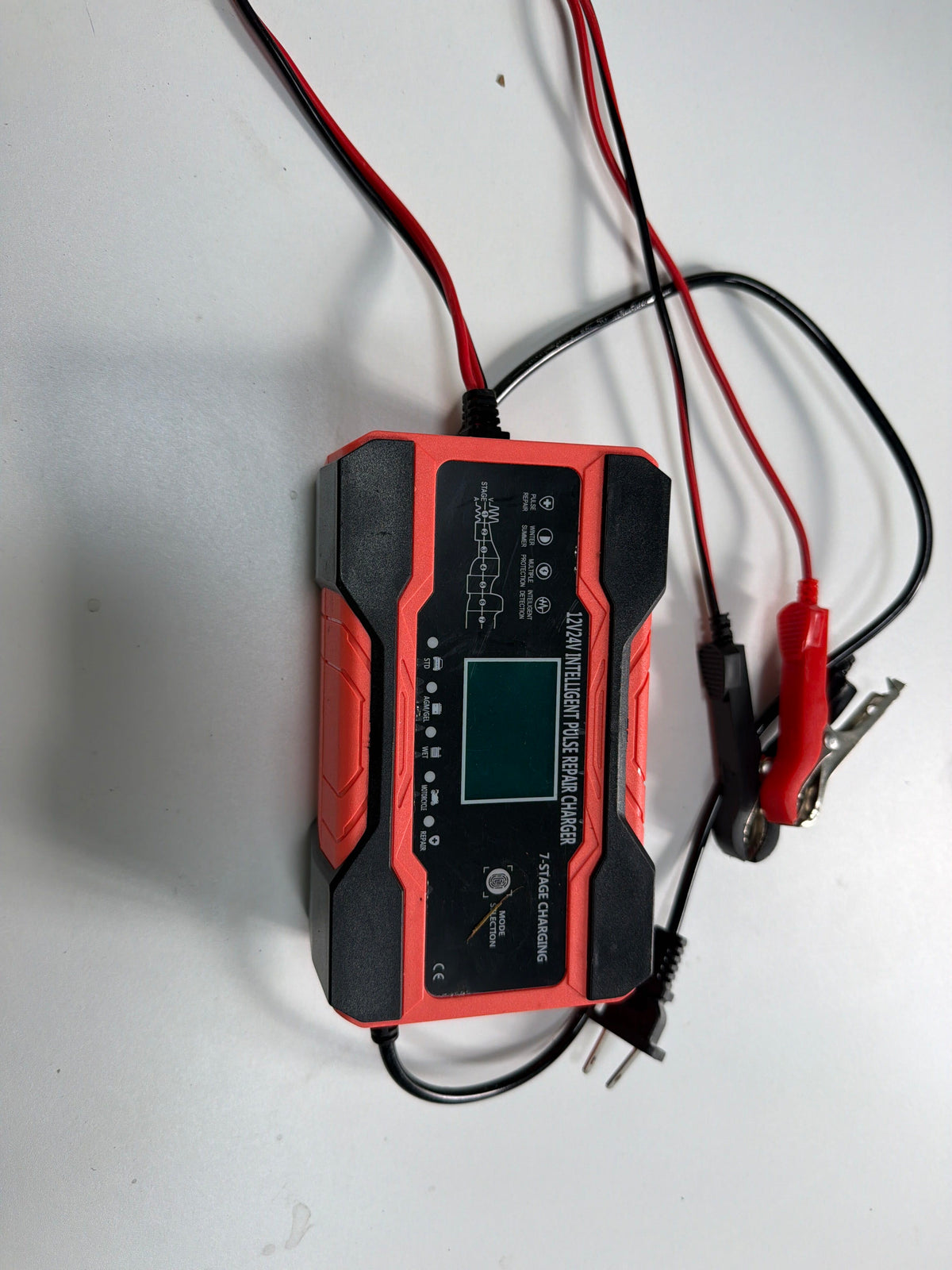 12V/24V Intelligent Pulse Repair Battery Charger — 7-Stage LCD