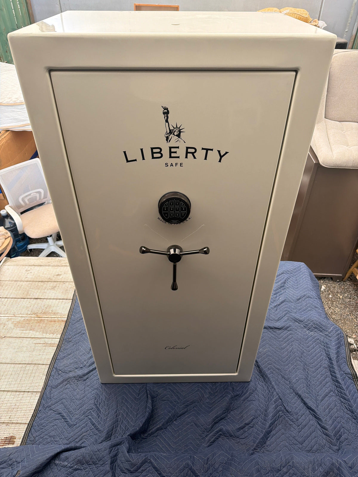 Liberty Safe Colonial — Electronic Lock, Floor Safe, Made in USA