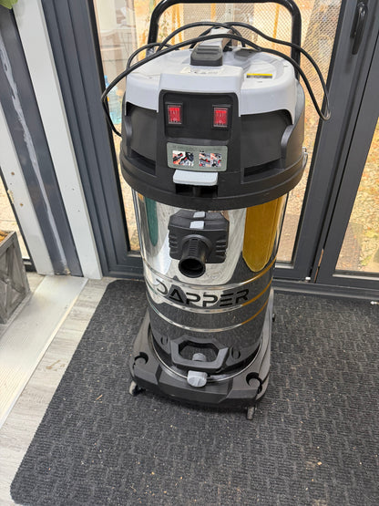 Dapper DP-CVC1122 Wet/Dry Shop Vacuum — 5400W, Stainless, As-Is