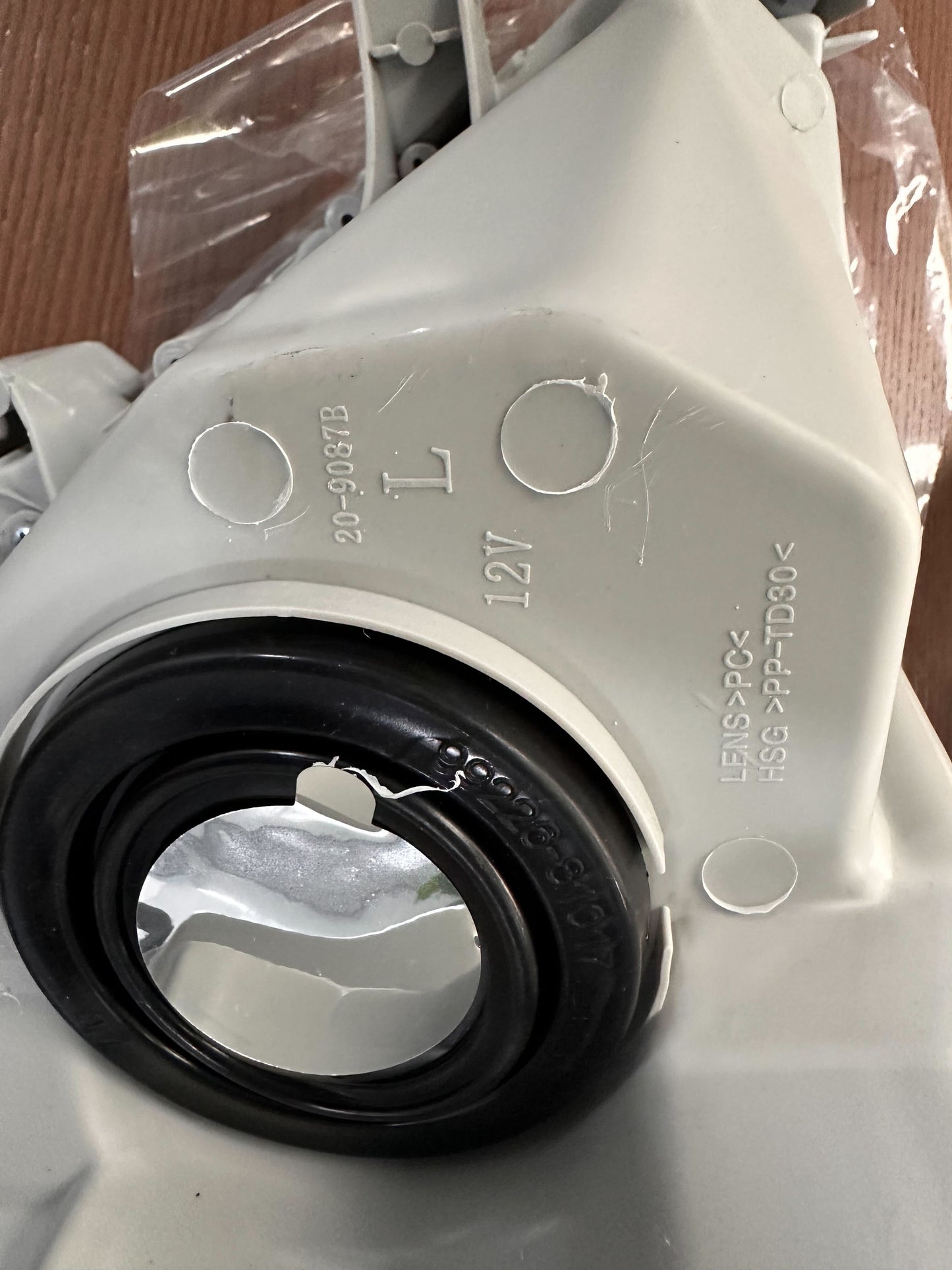 2010-2011 Toyota Camry Chrome Projector Headlights — Pair, New in Wrap