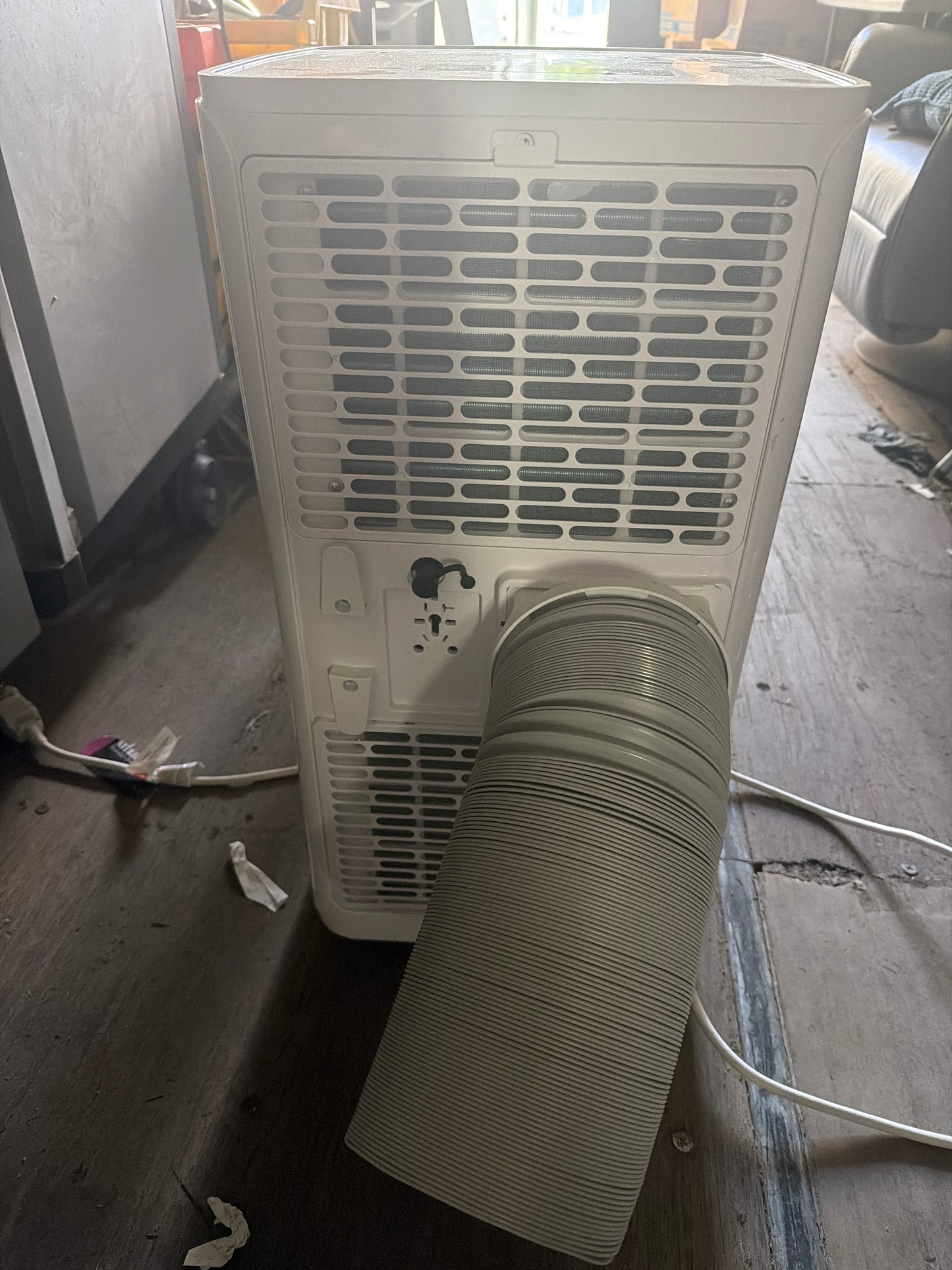Portable Air Conditioner — 7100 BTU, Exhaust Hose Included
