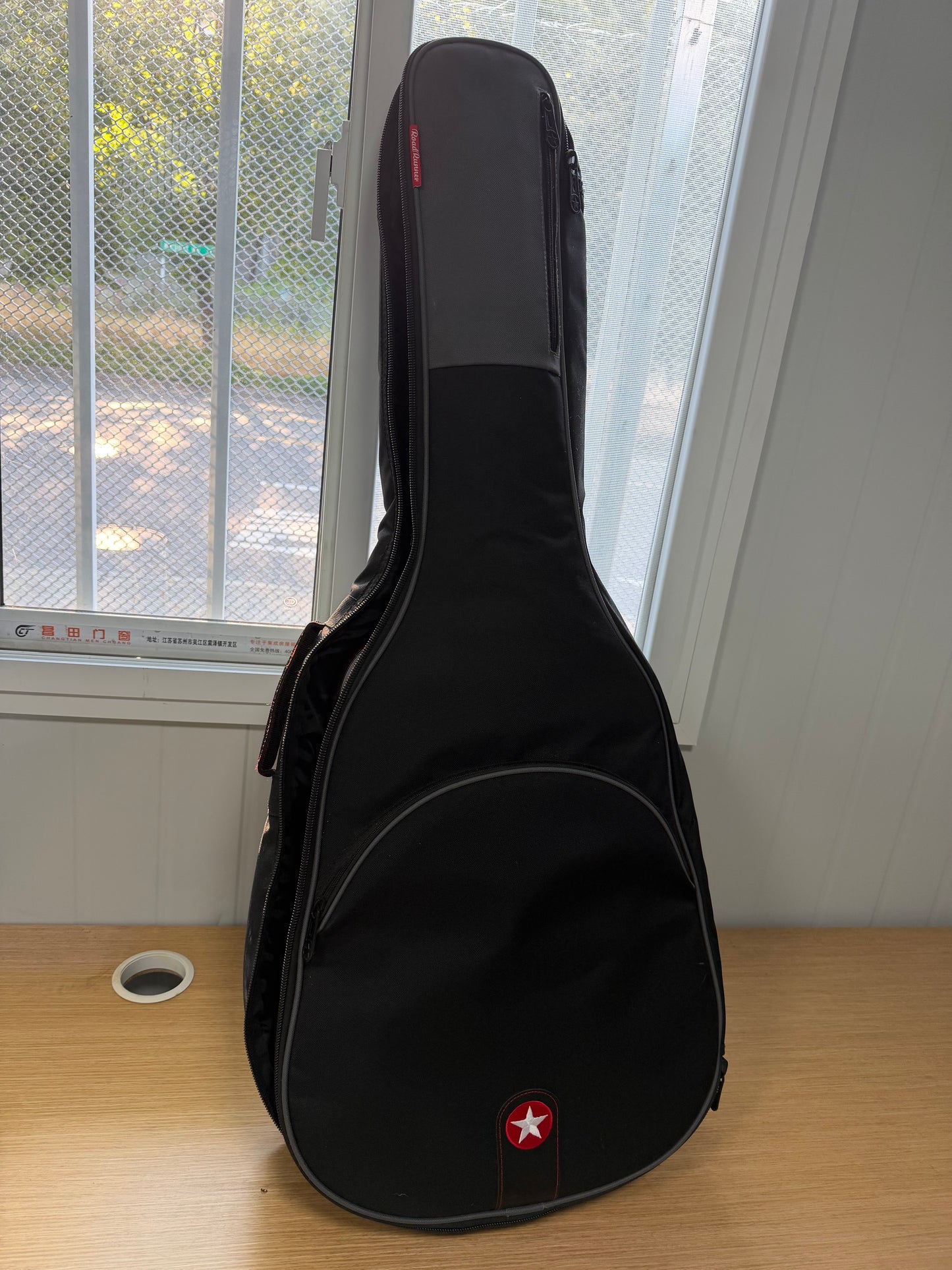 Fender Classic Design Dreadnought Acoustic Guitar — Natural, with Gig Bag