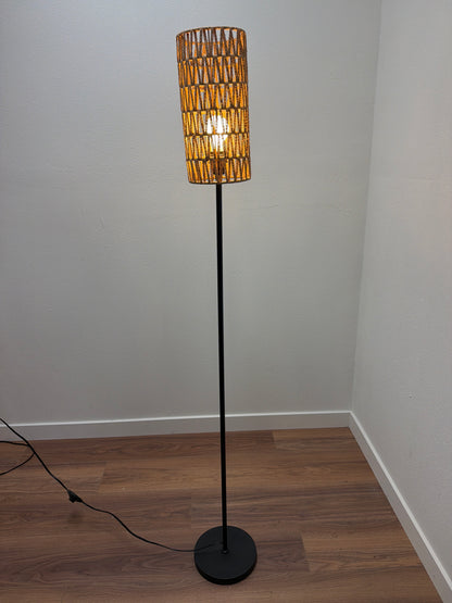 Floor Lamp with Natural Rope/Rattan Cylinder Shade — Black Metal Base