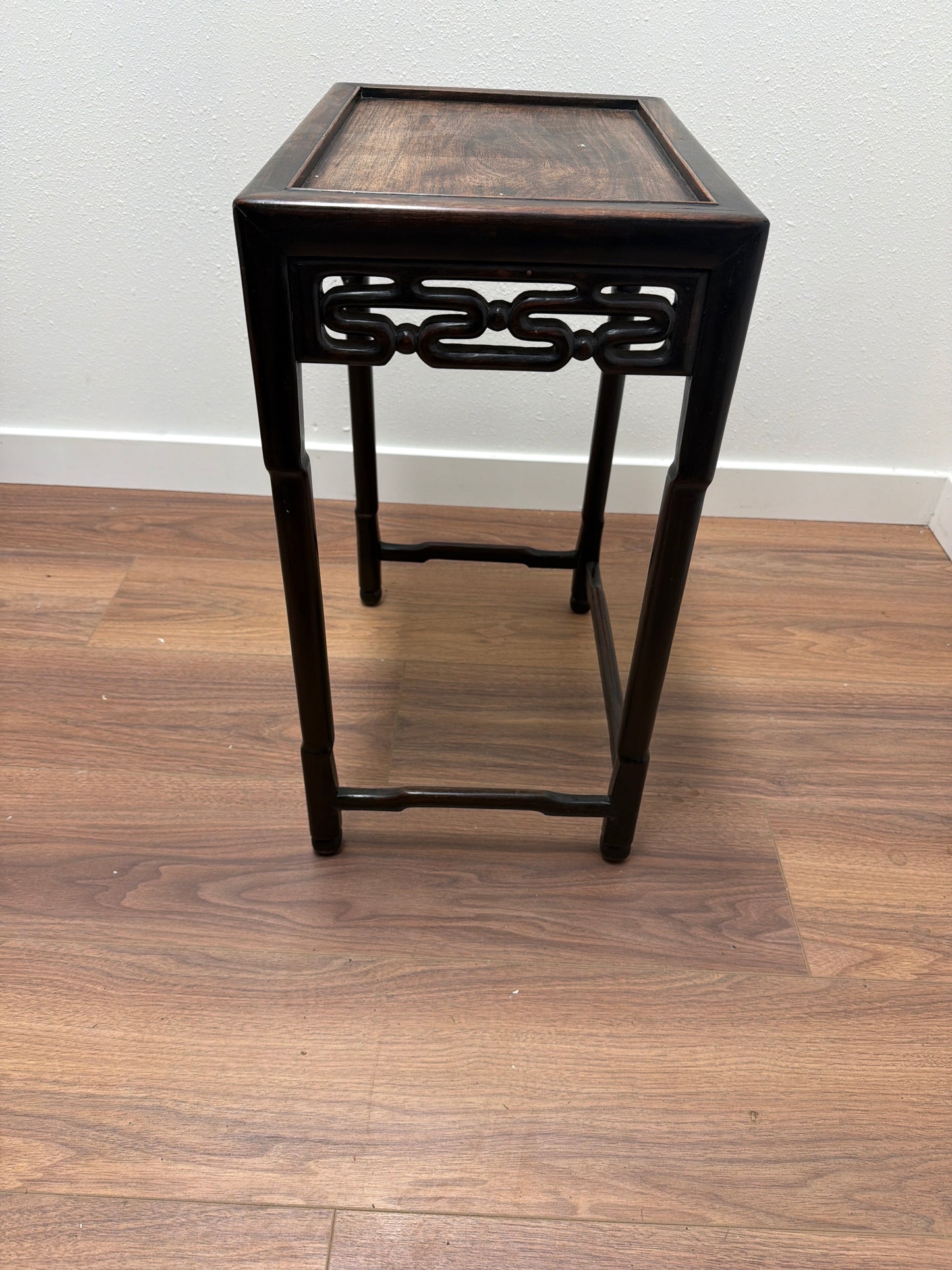 Asian Wood Plant Stand / Accent Table — Ornate Carved Lattice, Dark Finish