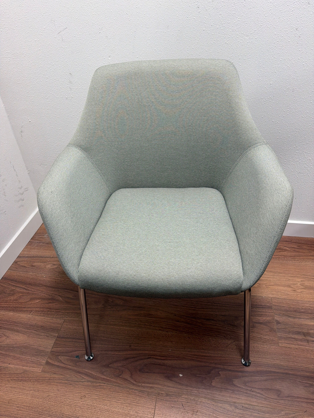 Arcadia Encore Melina Guest Chair — Sage Green / Chrome, Lot of 15
