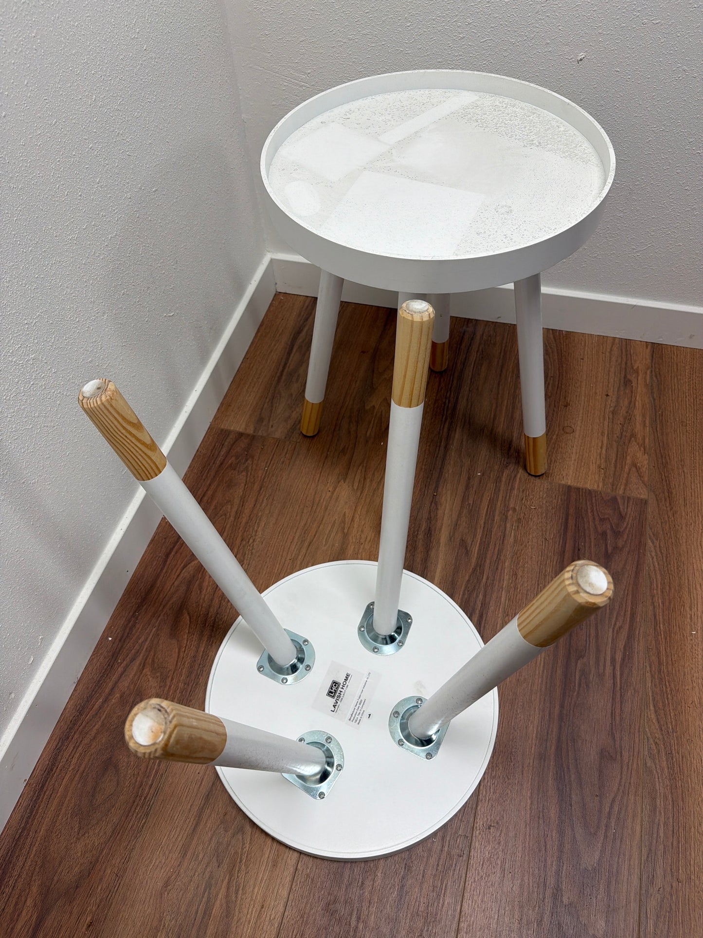 Set of 2 Round Side Tables — White with Gold-Dipped Legs