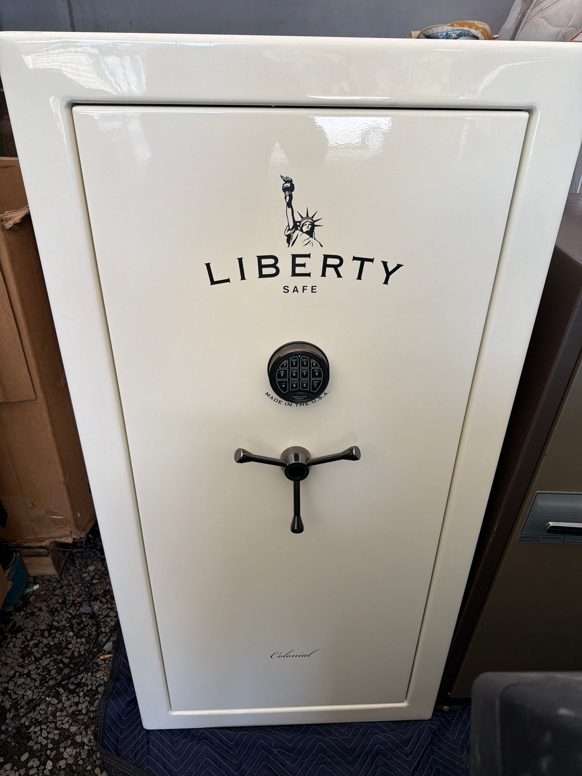 Liberty Safe Colonial — Large Floor Safe, Electronic Lock, Working (Code Included)